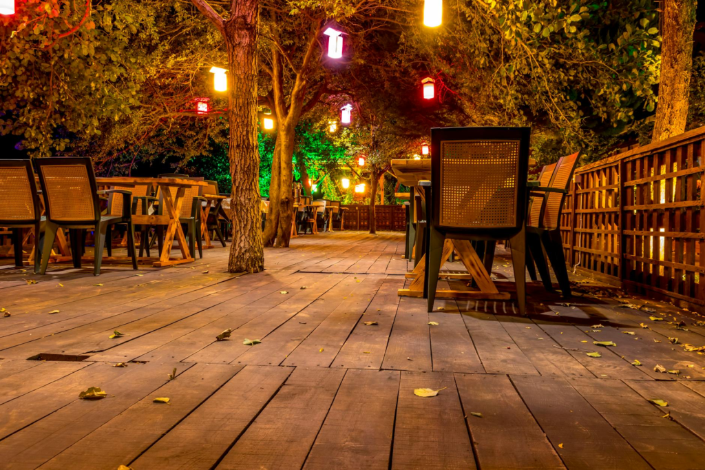An inviting outdoor dining area at a popular Las Vegas vegan restaurant — vegan burgers Las Vegas