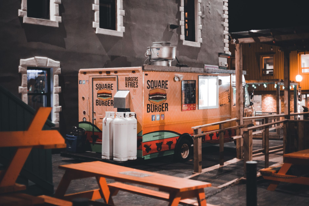 late-night burgers in Las Vegas