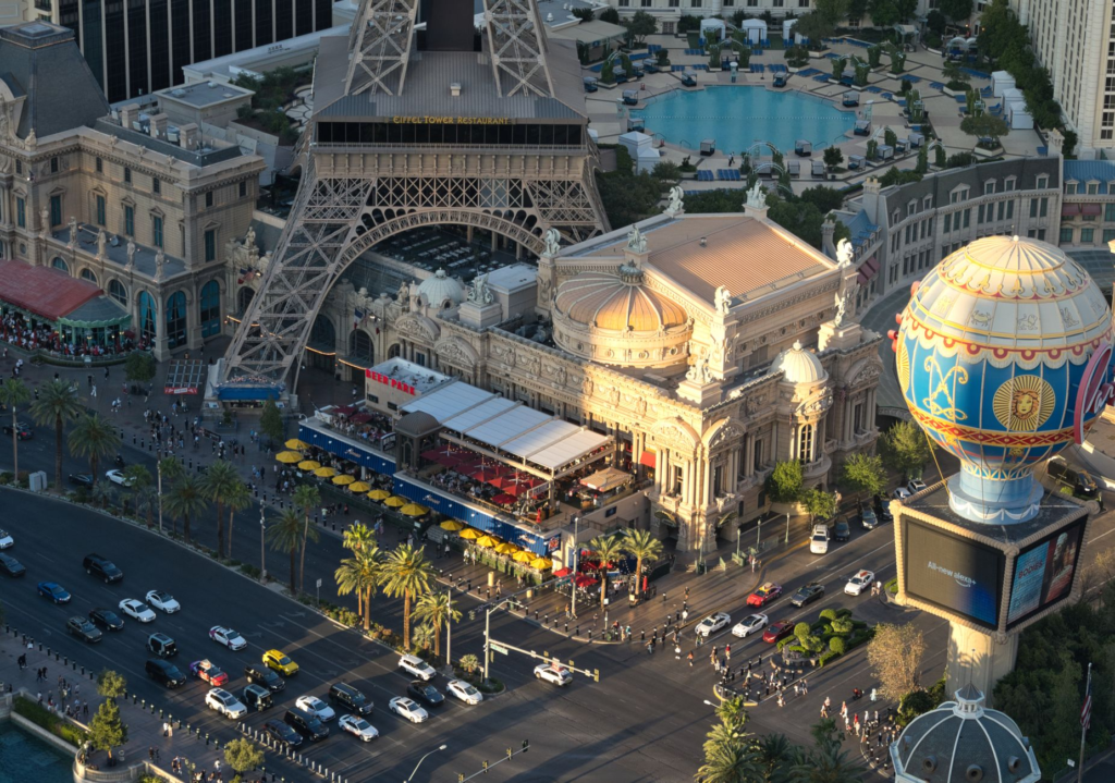 An infographic displaying key las vegas burger statistics visually.